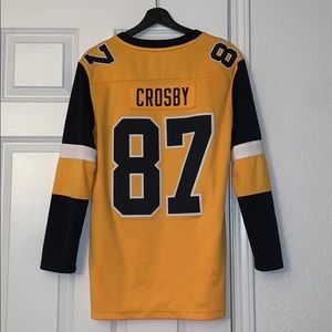 Fanatics • Pittsburgh Pens - Crosby Sweater